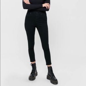 BDG Urban Outfitters Twig Grazer High-Waisted Skinny Jean Black